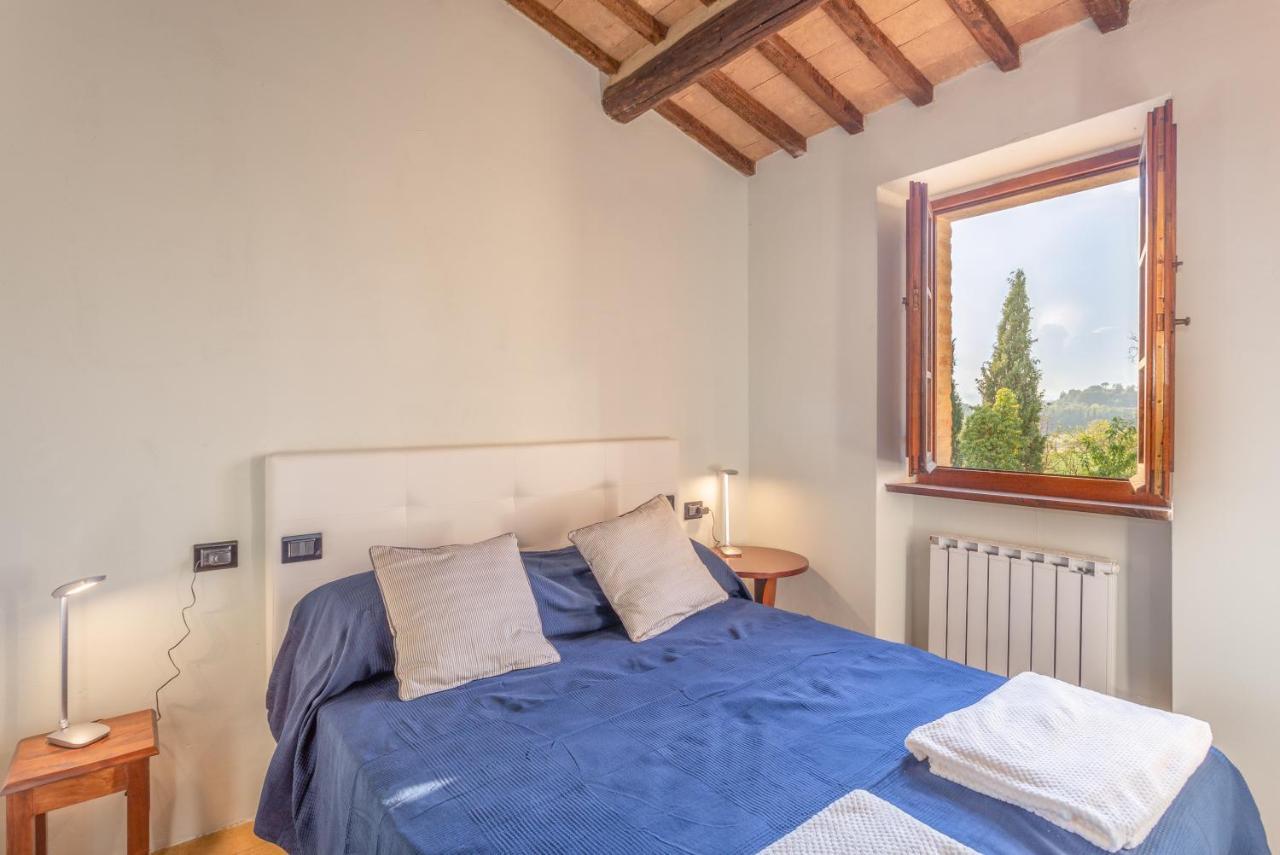 Gh Borgo Pulciano Agriturismo 몬토네 외부 사진